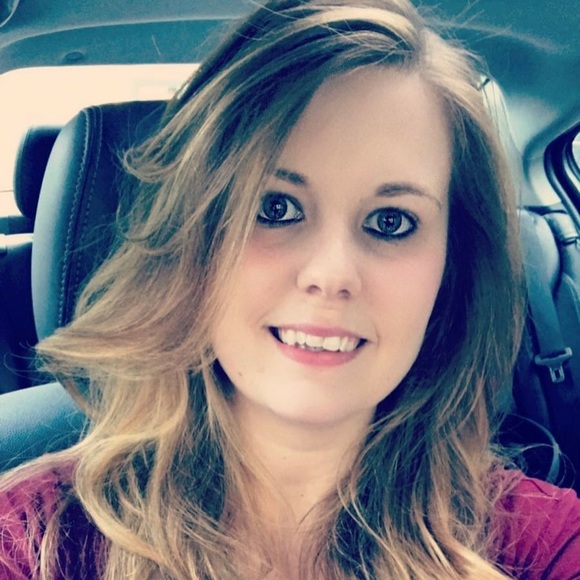 Meet your Posher, Brittany - Picture 1 of 1